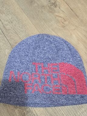 The North Face Knit Beanie!